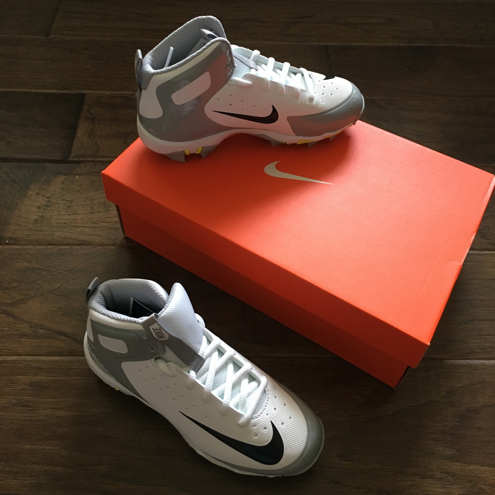 BRAND NEW Nike Alpha Huarache Keystone Mid (BG)